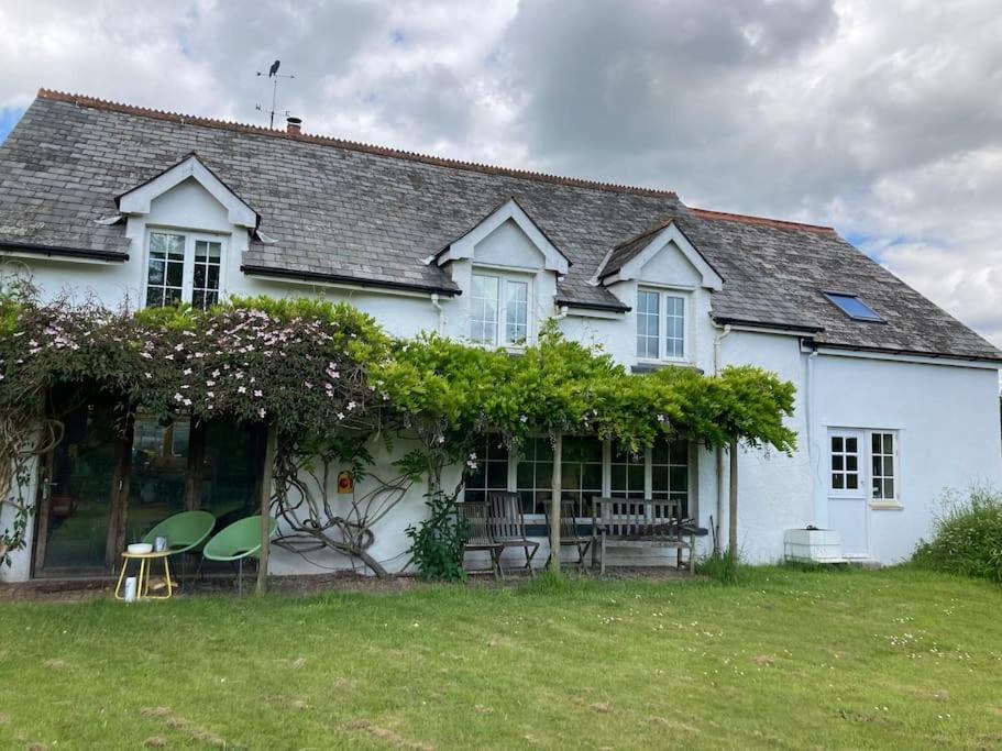 Rural Devon Retreat In Stunning Exe Valley. エクセター エクステリア 写真
